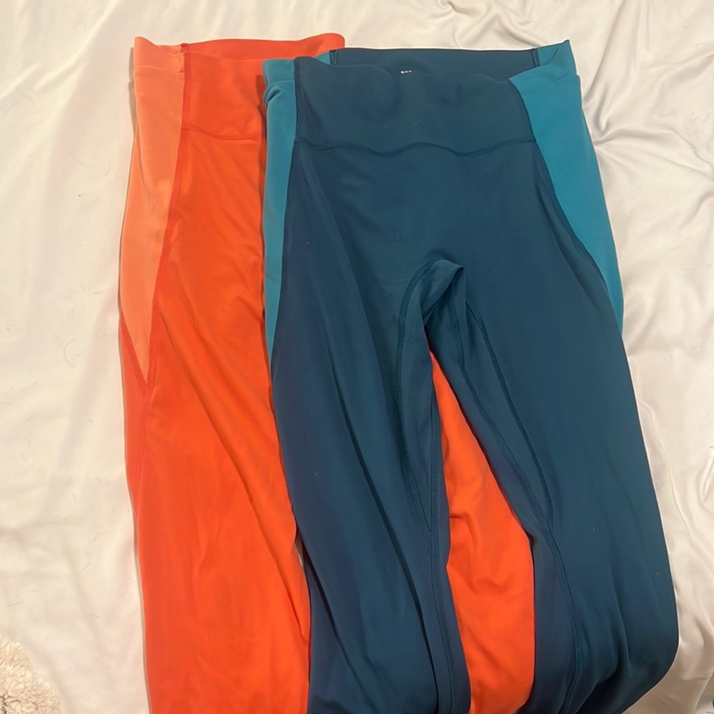 ALL IN MOTION leggings size S